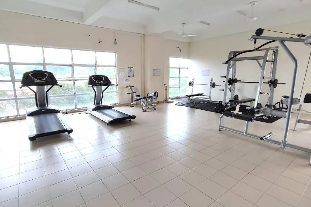 Yolo Budget Condo Netflix Wifi 2.0 Kuala Lumpur