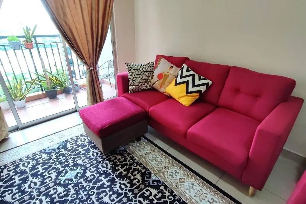 Yolo Budget Condo Netflix Wifi 2.0 Kuala Lumpur 0*,  Malaysia